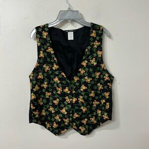 III Main st Patrick’s day ladies vest 90’s vintage